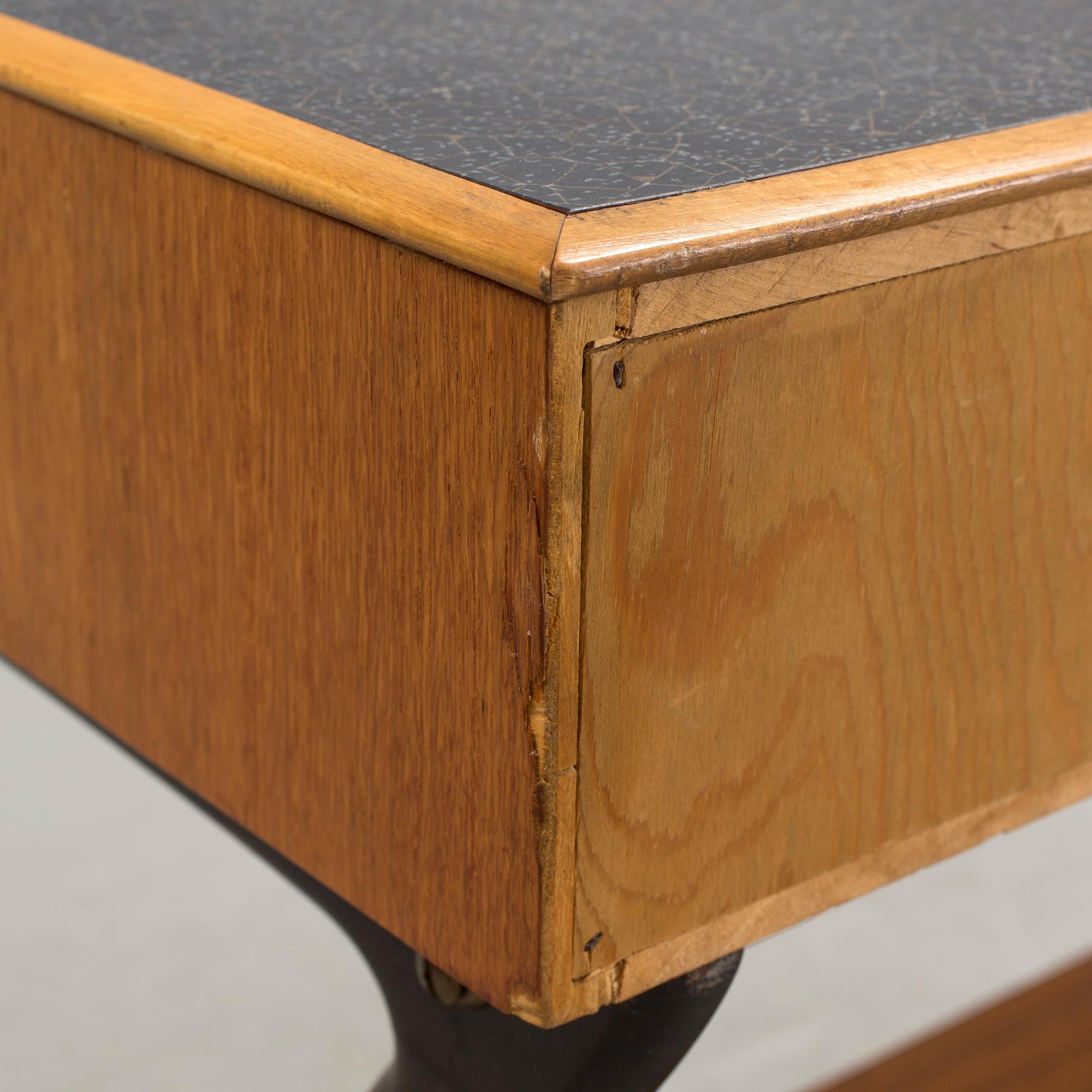 SKRIVBORD, möjligen Malmbäcks-werken AB, 1960-tal.