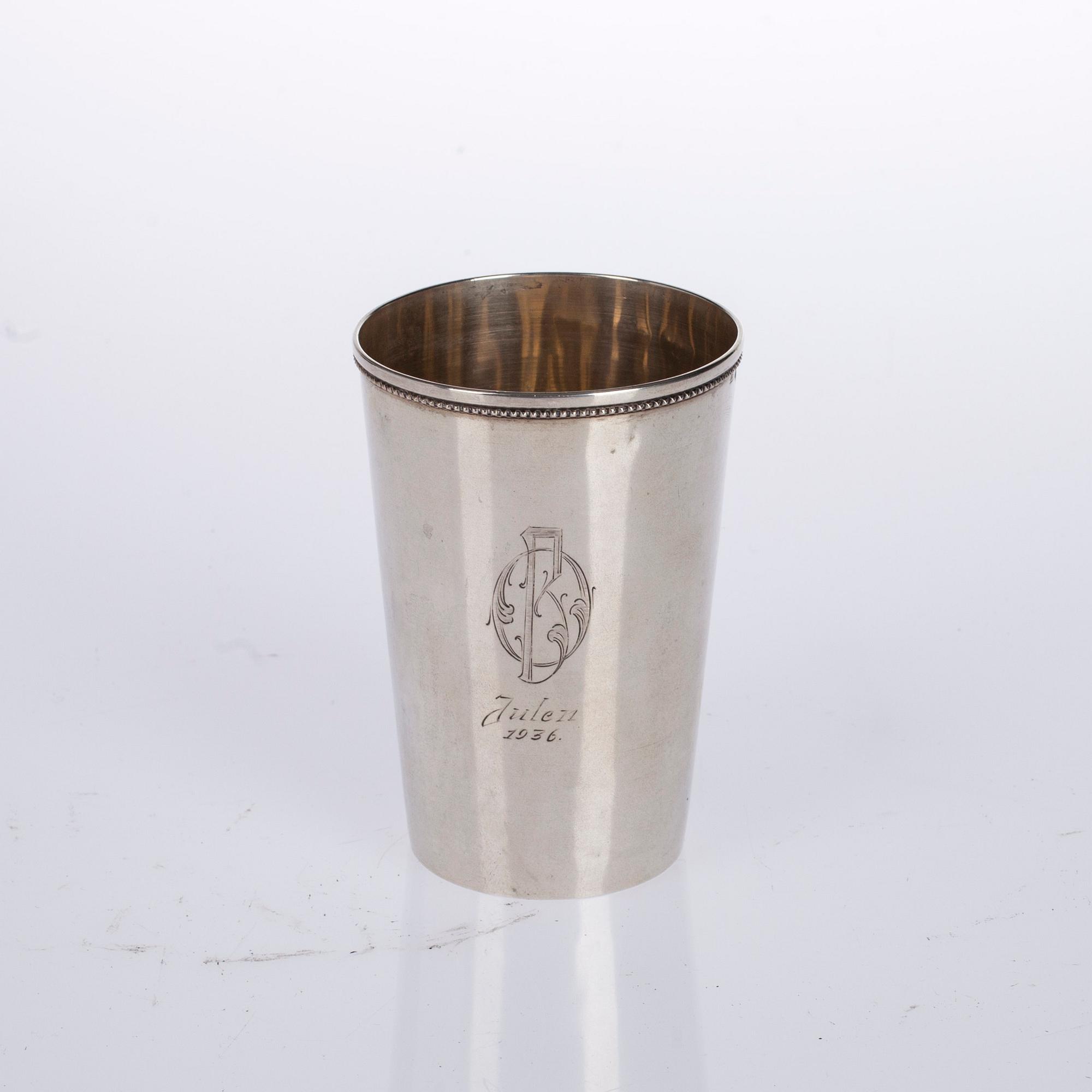 BÄGARE, silver, Estland 1924-1939. Vikt 53,8 g.