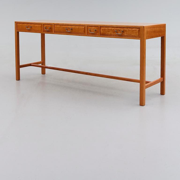 Josef Frank, a mahogany sideboard, Svenskt Tenn, Sweden post 1985, model 821.