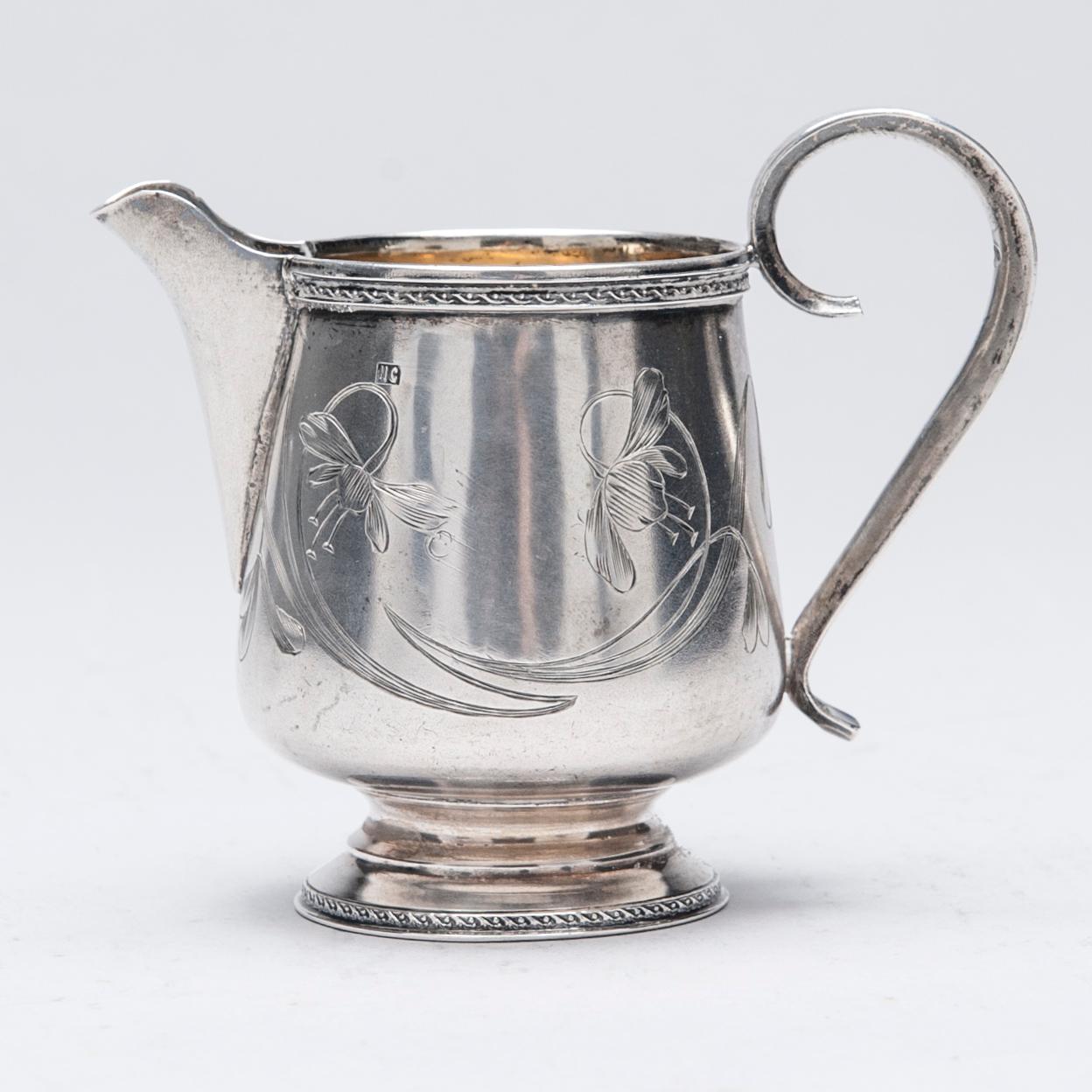 GRÄDDSNÄCKA, silver, Russland, 1800/1900-tal. Vikt 106,8 g.