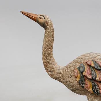 FIGURER, 2 st, målat trä, sydostasien, 1900-talets första hälft.