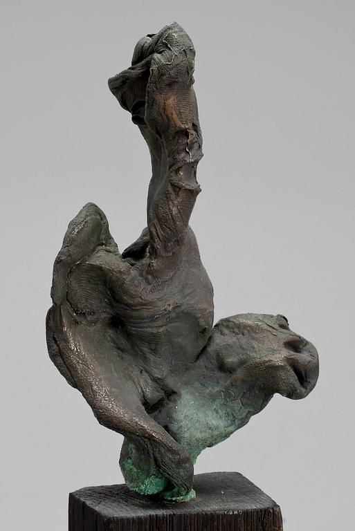 CLAES HAKE. Skulptur, brons på träsockel. Sign Hake.