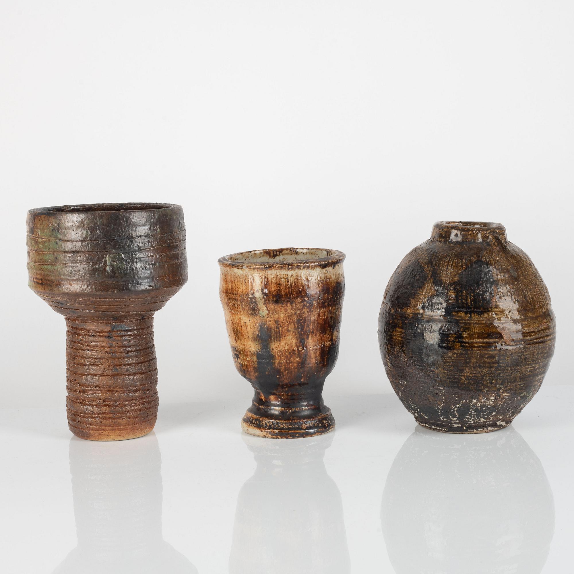 Denise Wren, a set of three vases, United Kingdom.