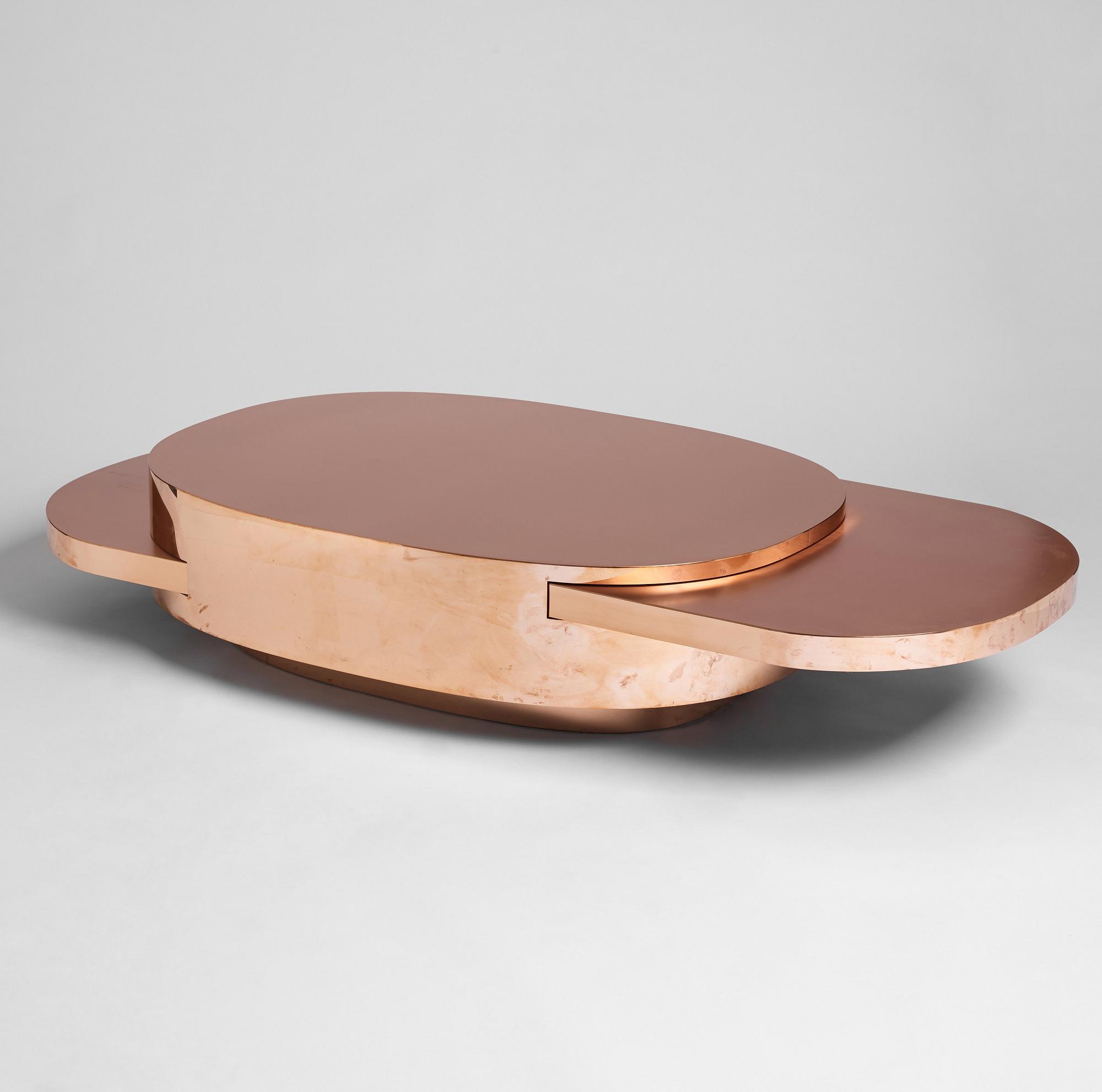 Gabriella Crespi, bord, "Elisse", ur serien "New Bronze Age", Gallery Rita Fancsaly, Milano 2015, nr 2 i upplaga av 9 exemplar.