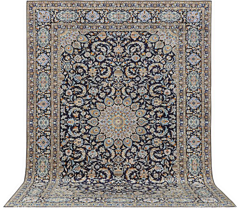 A carpet, Kashan, c. 410 x 311 cm.