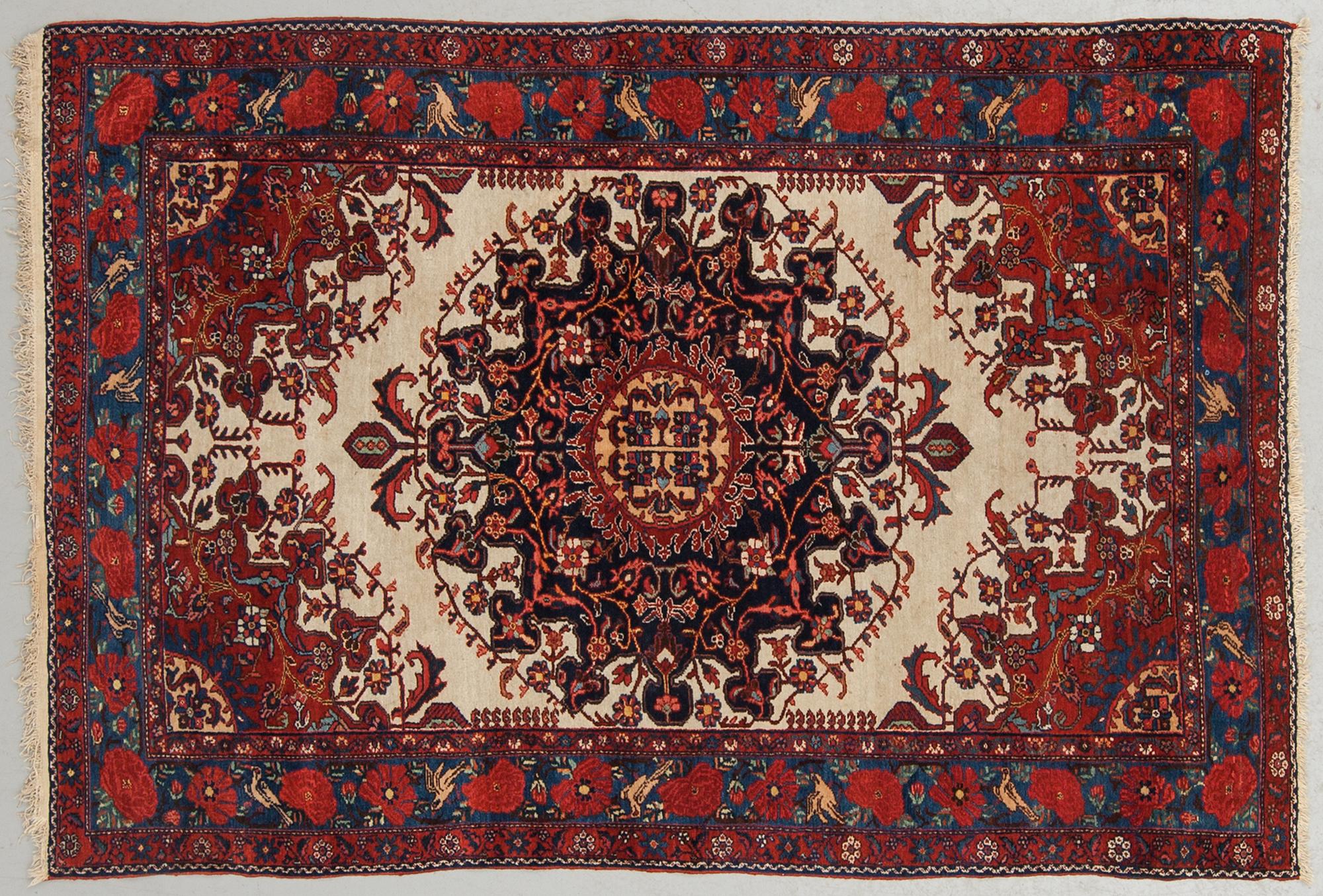 MATTA, semiantik, Tafresh, ca 203 x 139 cm.