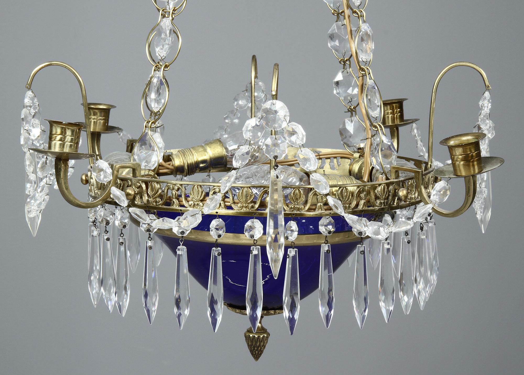 LJUSKRONA, empirestil, 1900-tal. H 70.