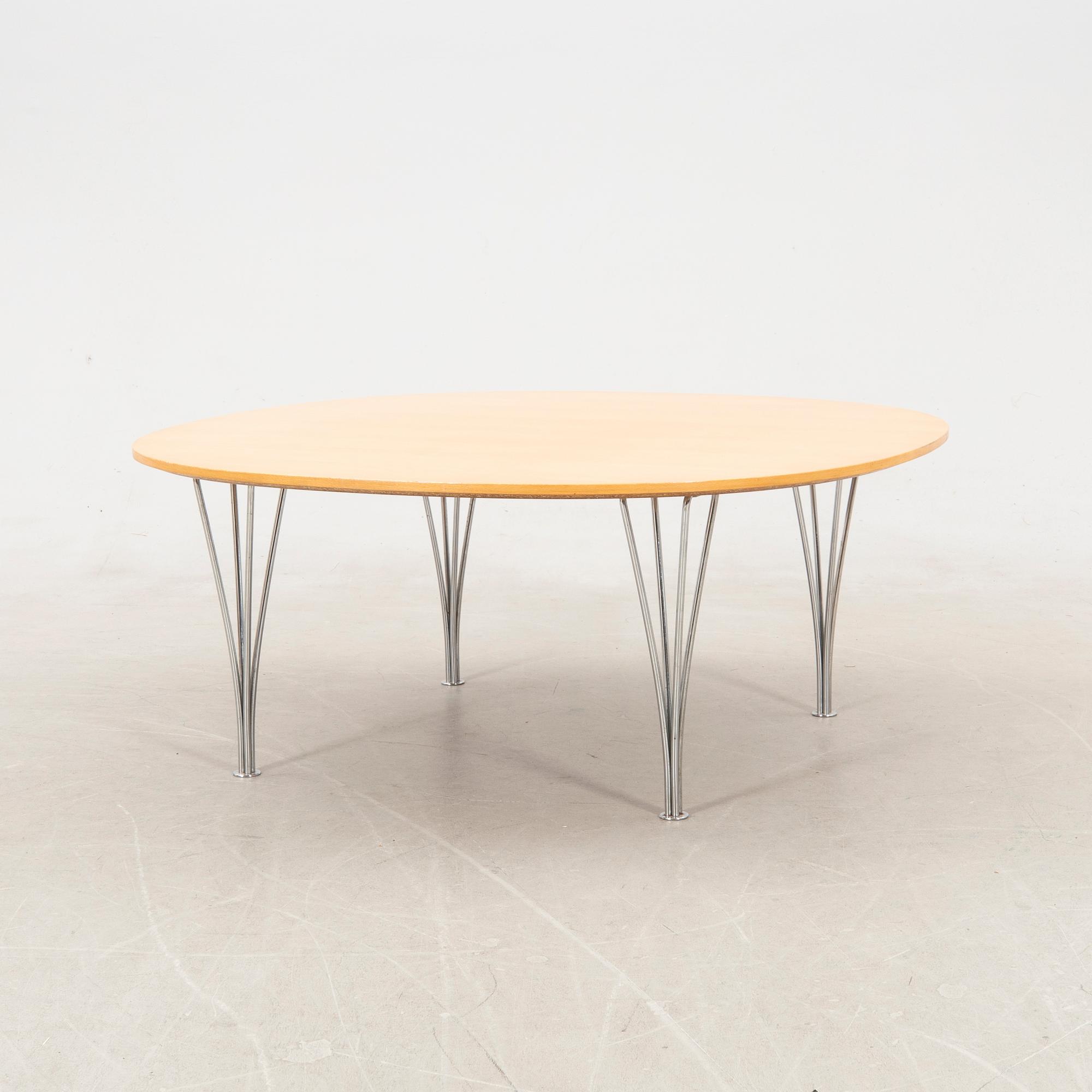 Bruno Mathsson & Piet Hein, soffbord, "Supercirkel", Fritz Hansen, Danmark,.