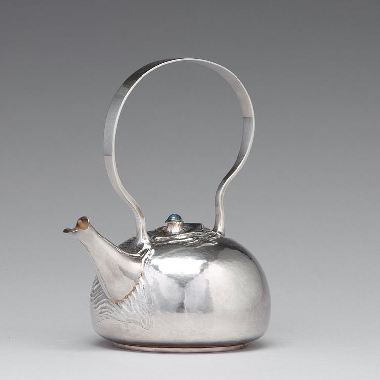 Olle Ohlsson, a sterling silver teapot, Stockholm 1982.