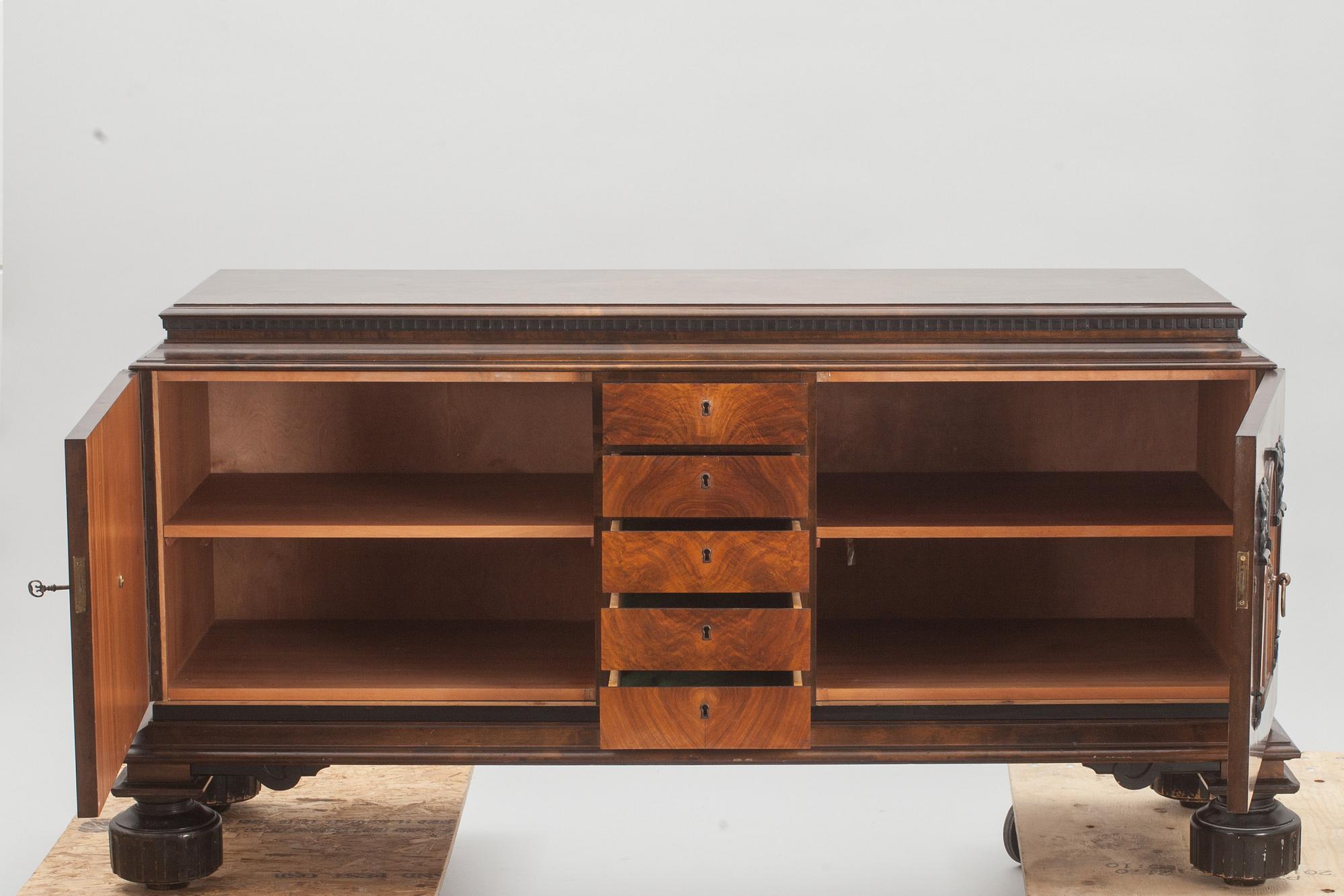SIDEBOARD, Art deco, 1900-talets första hälft.