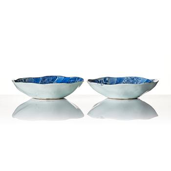 Two blue and white dishes, Tianqi/Chongzhen, 17th century.