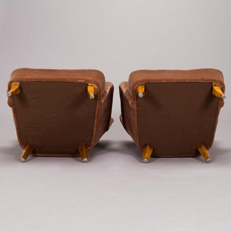Ilmari Lappalainen, a pair of 1950's 'Laila' armchairs for Asko, Finland.