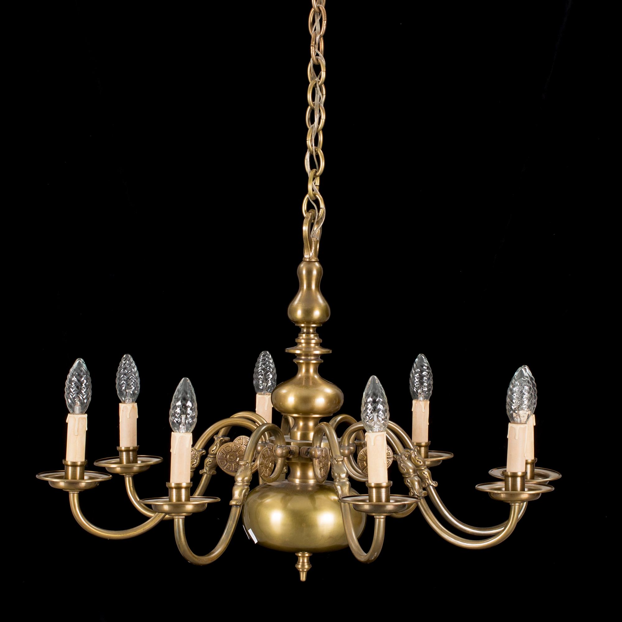 TAKLAMPA, barockstil. 1900-talets mitt.