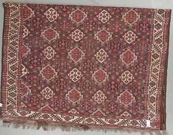 MATTA, Antik/semiantik Turkmen. Ca 350x236 cm.