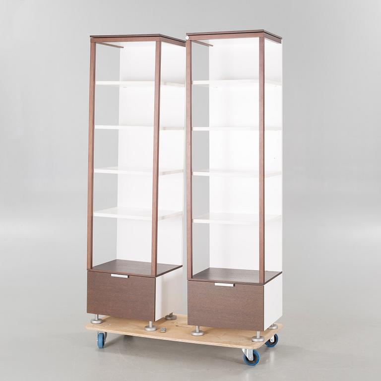 A pair of 21th century shelfs, probably by Ligne Roset.