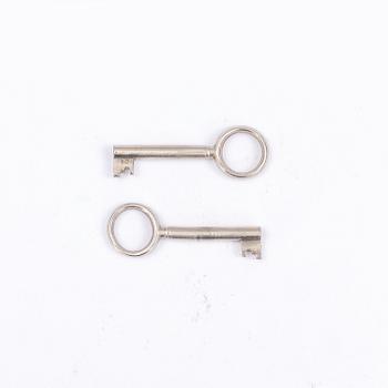 Skåp, gustaviansk stil, 1900-tal.