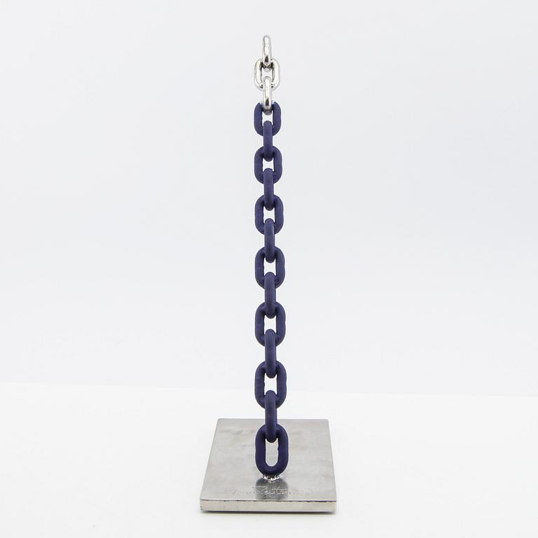 Oscar Reutersvärd, rostfritt stål.