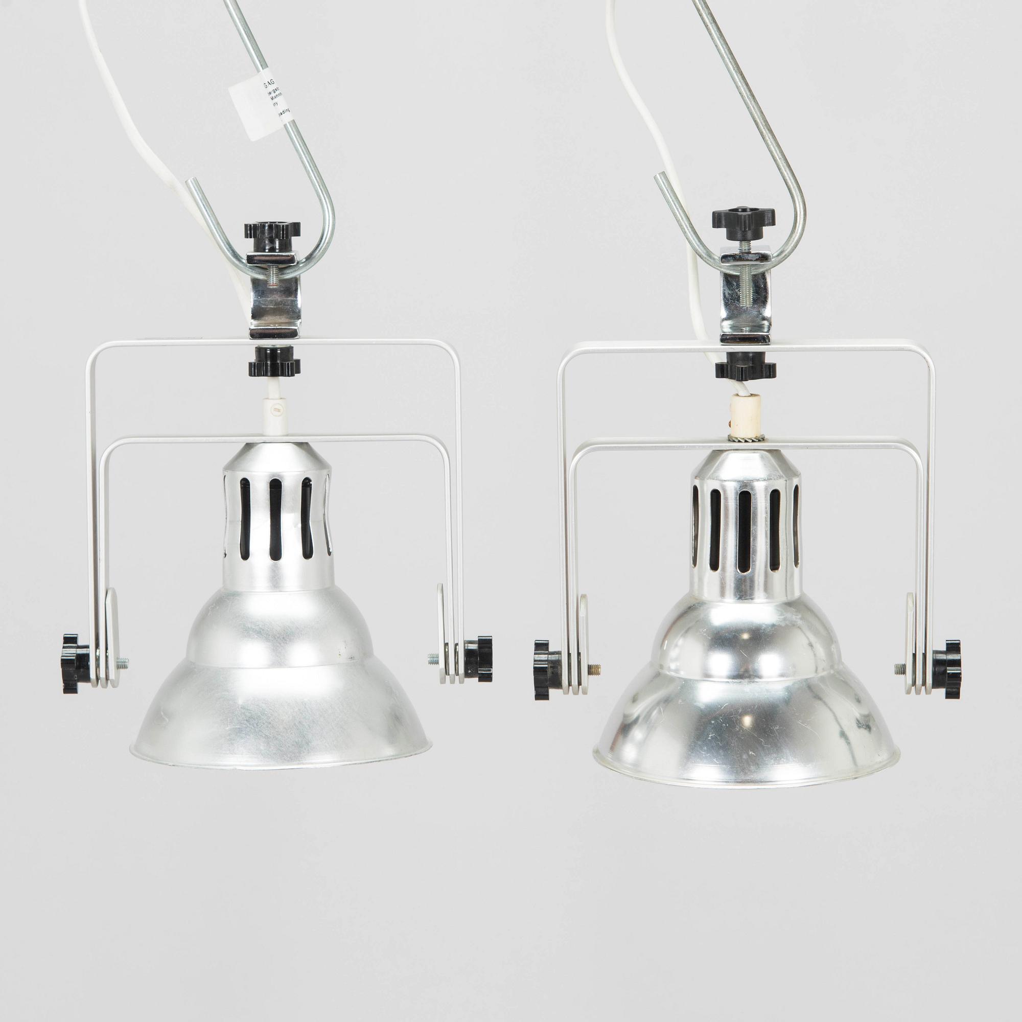 Yrjö Kukkapuro, spottivalaisimia, 2 kpl, malli 100, Haimi Oy 1970.