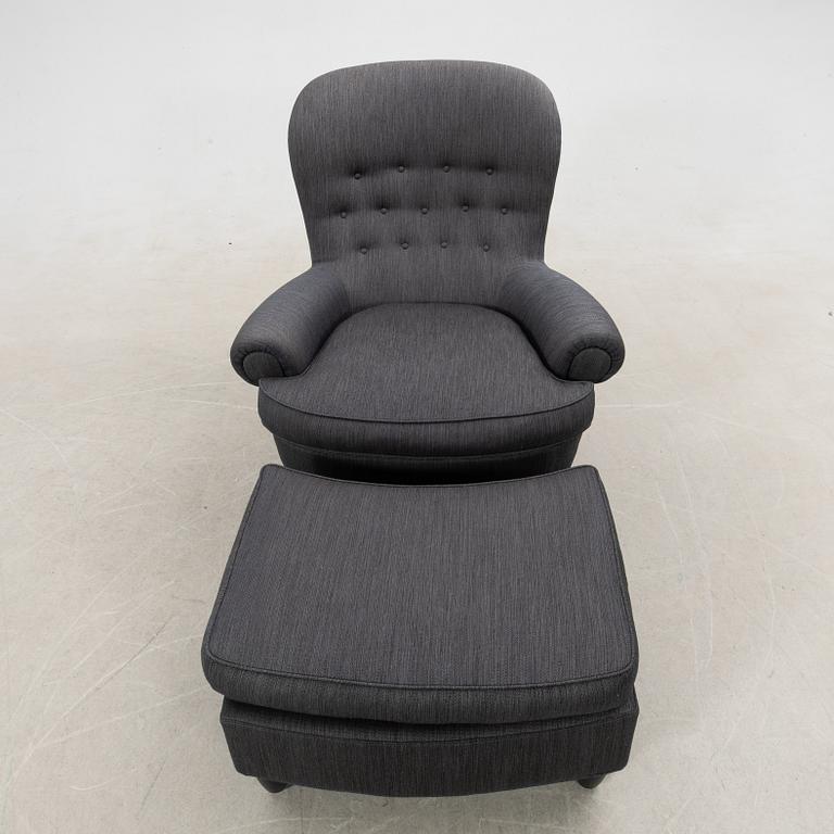 Carl Malmsten, armchair with footstool, "The Giant Toad", O. H. Sjögren, Tranås, 2015.