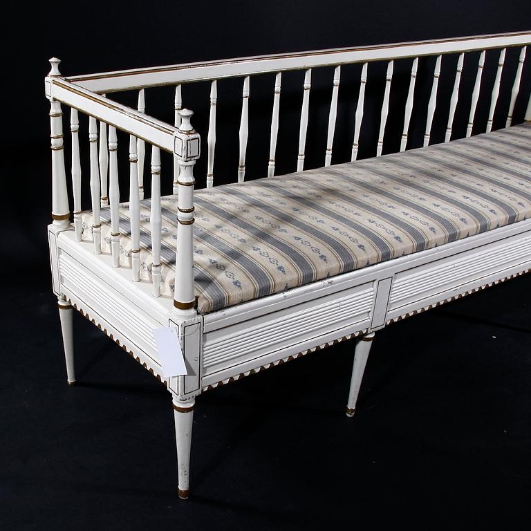 SOFFA, gustavianskt provinsarbete, tidigt 1800-tal.