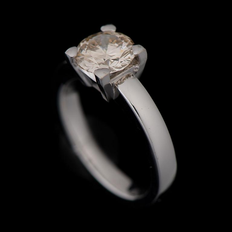 A RING, brilliant cut diamond 1.50 ct, 14K white gold. Thomas Holmström, Helsinki Finland 2012.