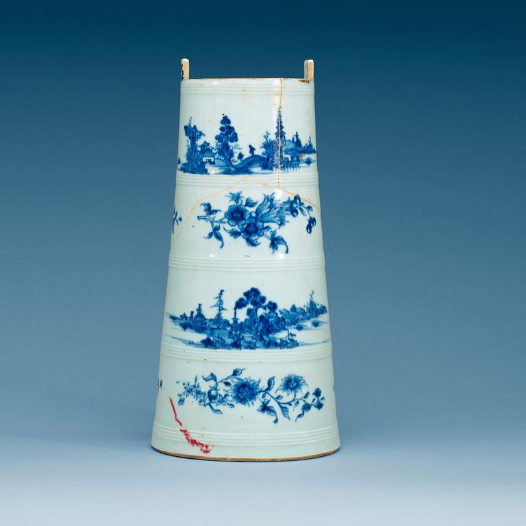 A large blue and white cannister, Qing dynasty, 18th Century.