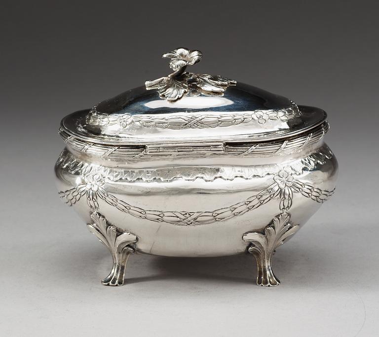 A Swedish 18th century silver sugar-casket, makers mark of Daniel Lundström, Stockholm 1775.
