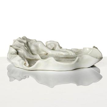 Alf Wallander, an Art Nouveau porcelain dish, Rörstrand, ca 1900, with dedication to Ellen Key.