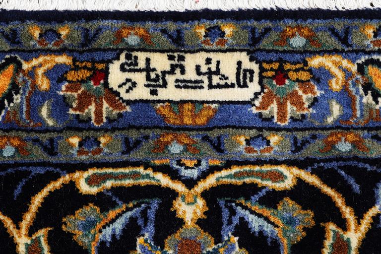 A carpet, Kashan, c. 393 x 297 cm.