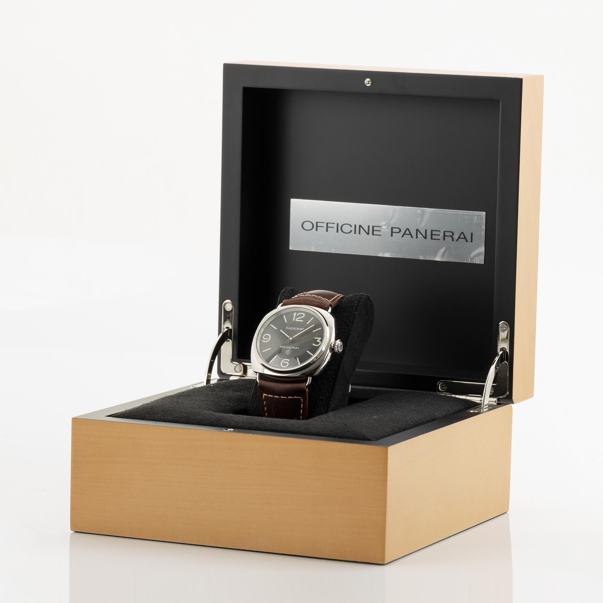 Panerai, Radiomir, Base Logo, wristwatch, 45 mm.