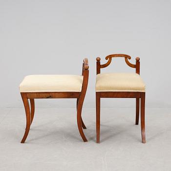 TABURETTER, ett par, Karl Johan, 1800-tal.