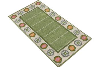 Ingegerd Silow, gallerimatta, rölakan, signerad IS, ca 163 x 82 cm.