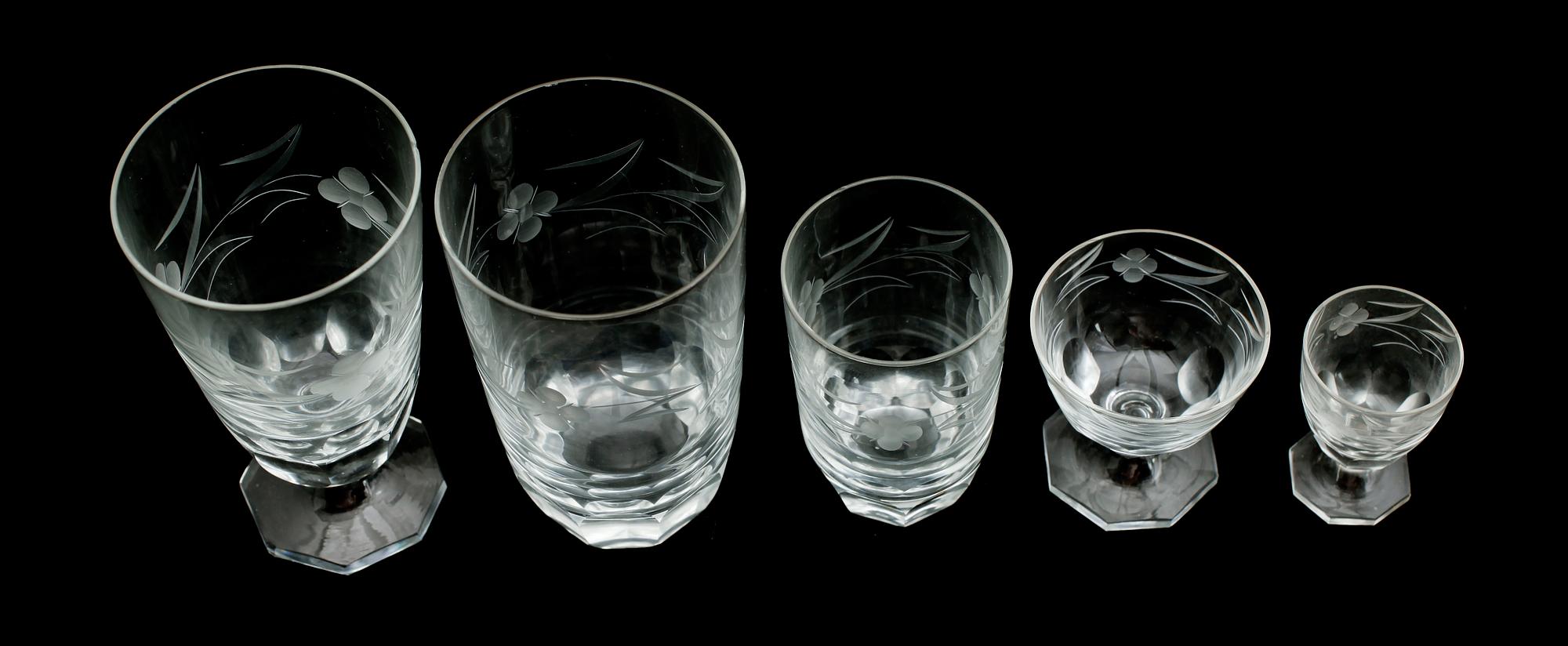 GLASSERVIS, 56 del, Samuelssons Glas Kosta.