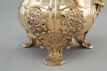 A TANKARD, 84 silver. Gilt. Carl Magnus Stahle St. Petersburg 1842. Height 20 cm, weight 630 g.