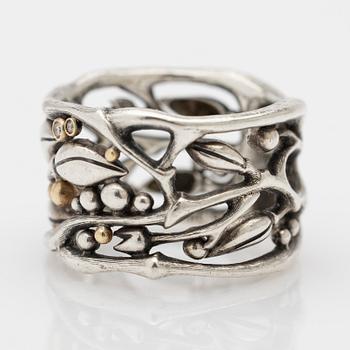 Ole Lynggaard, ring, "Forest ring", sterling silver, 18k guld och diamanter.
