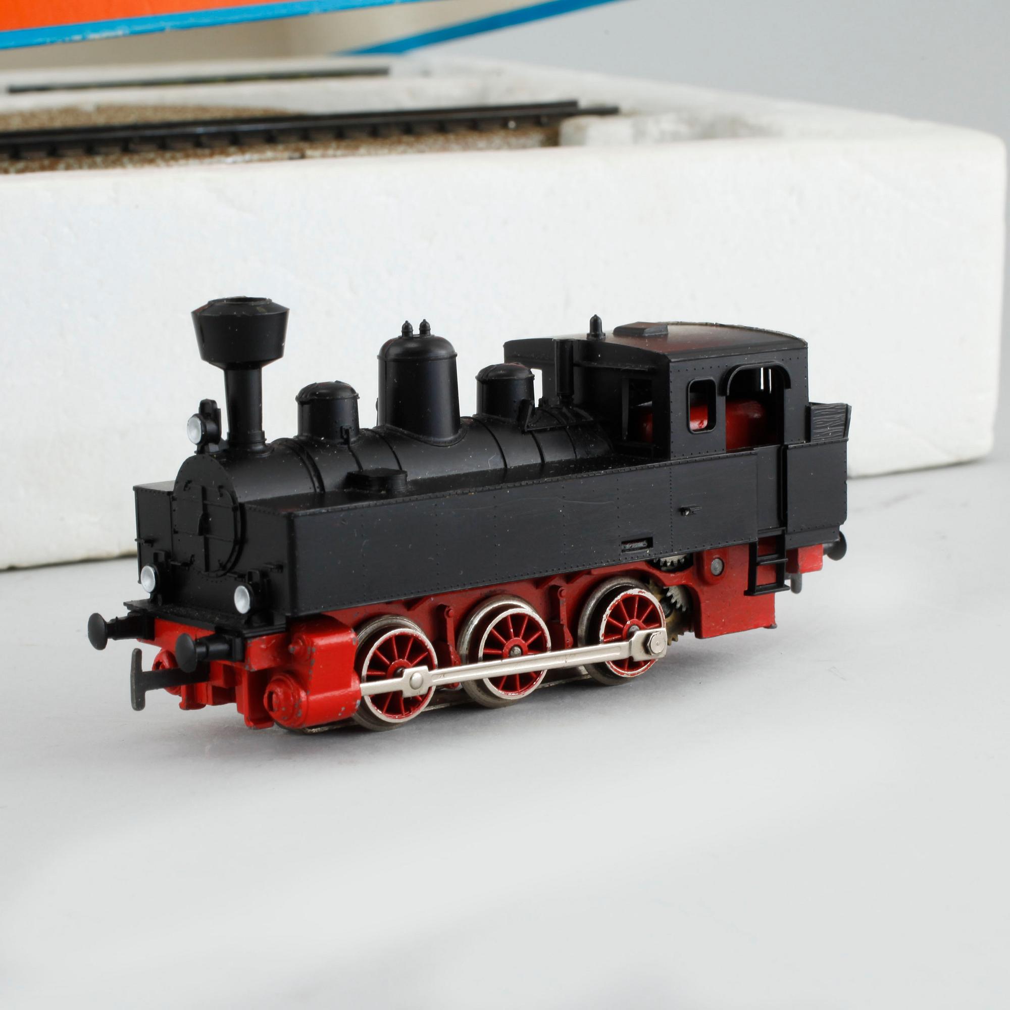 A lot of Märklin train parts, second half of the 20th century.
