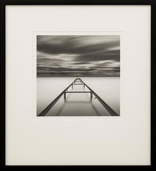 David Burdeny, "Rails, Japan", 2006.