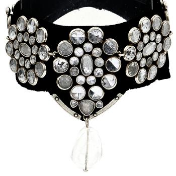 COLLIER, Yves Saint Laurent, 1900-talets andra hälft.