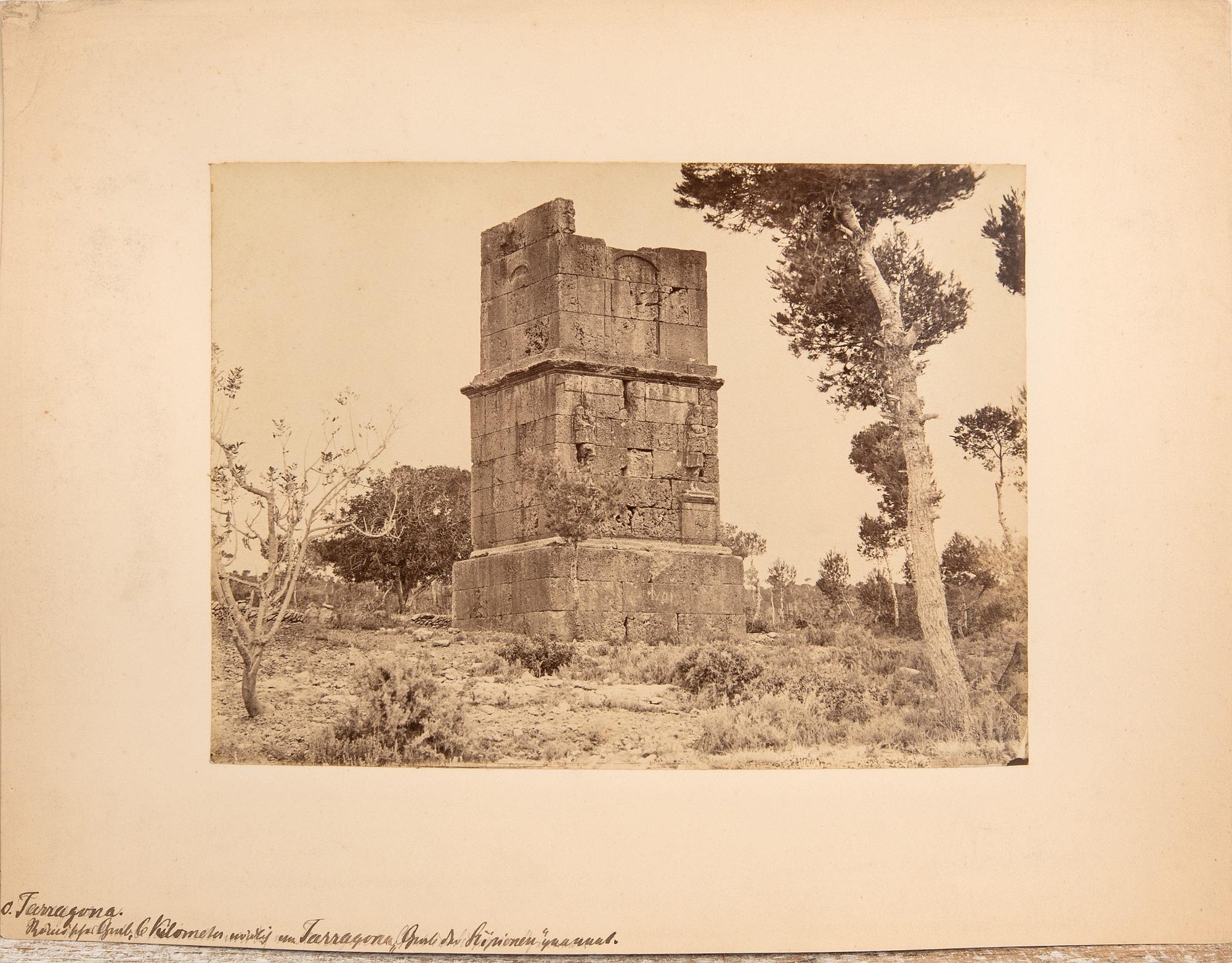 Photographs 8 pcs late 19th century France/Italy.