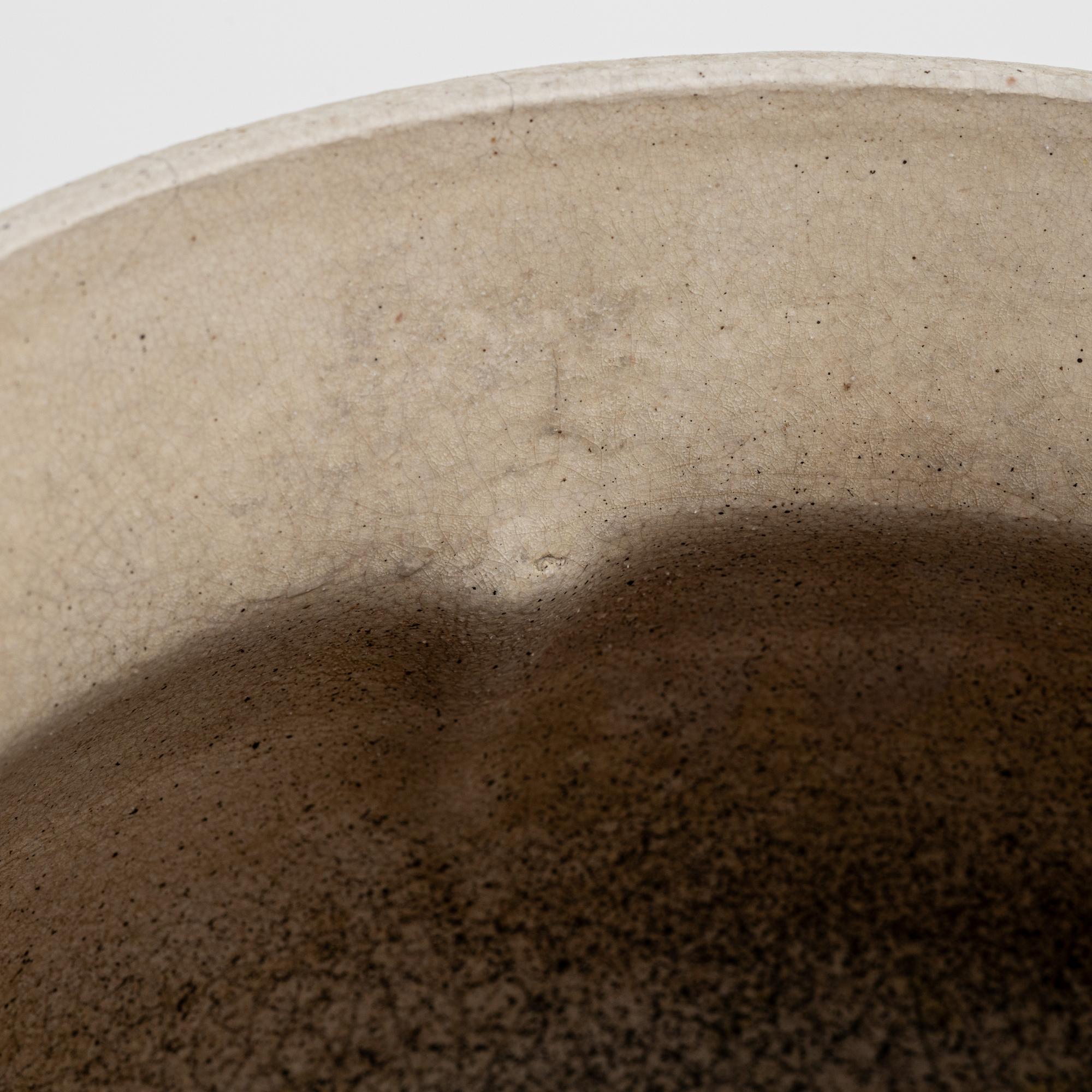 Ytterfoder, signerat, omkring 2000.