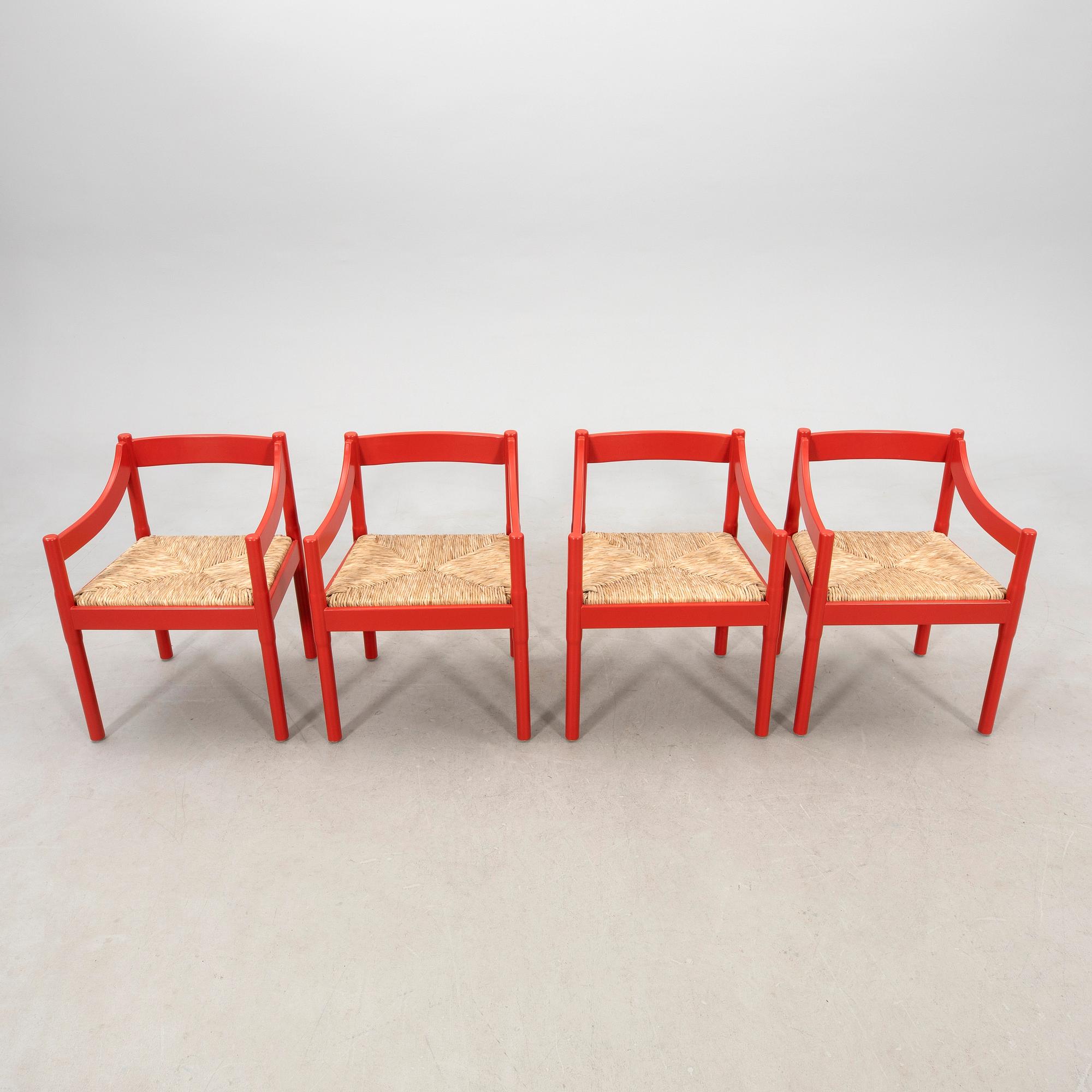 Vico Magistretti, karmstolar 4 st "Carimate" Cassina Italien sent 1900-tal.