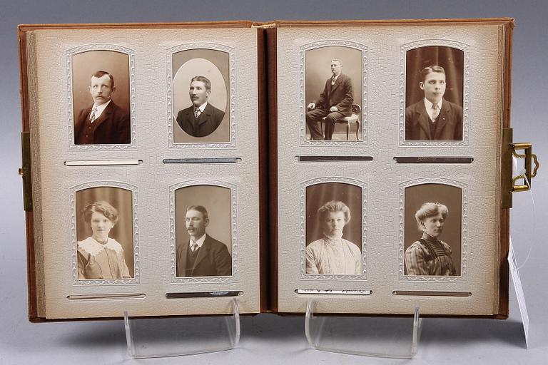 FOTOALBUM. Sekelskiftet 1800-1900.