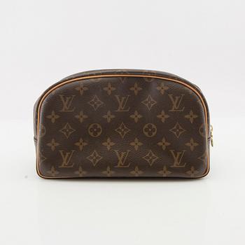 Louis Vuitton, necessär "Toiletry bag 25", Frankrike 2011.