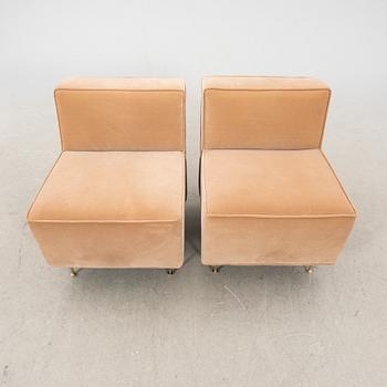 Greta Magnusson Grossman,  fåtöljer ett par "Modern Line Lounge Chair" Gubi 2000-tal.