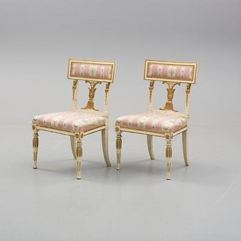 STOLAR, ett par. Sengustavianska, omkring 1800.