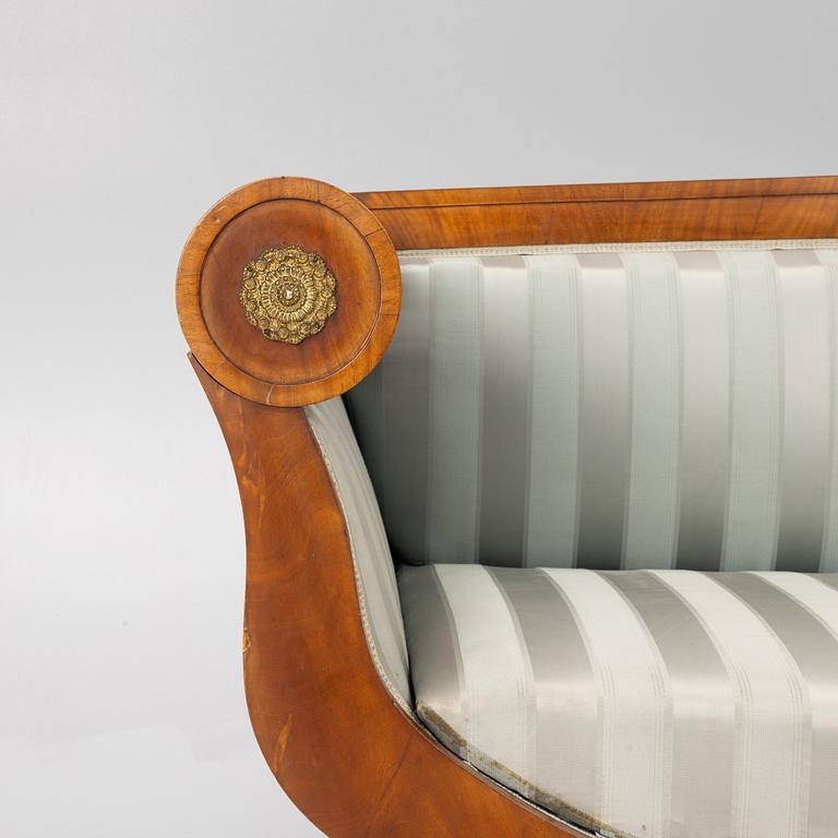 Soffa, Karl Johan, 1800-talets första hälft.