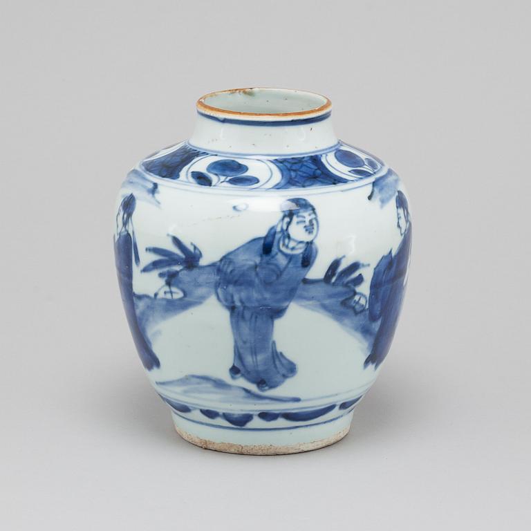 A blue and white jar, Transition, 17h century.