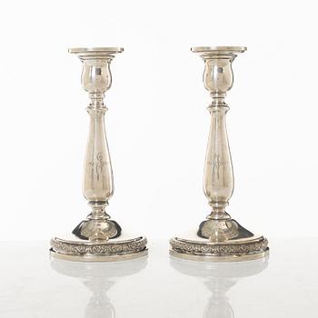 A pair of silver candelsticks, 'Prelude', International Sterling, USA, 1947.
