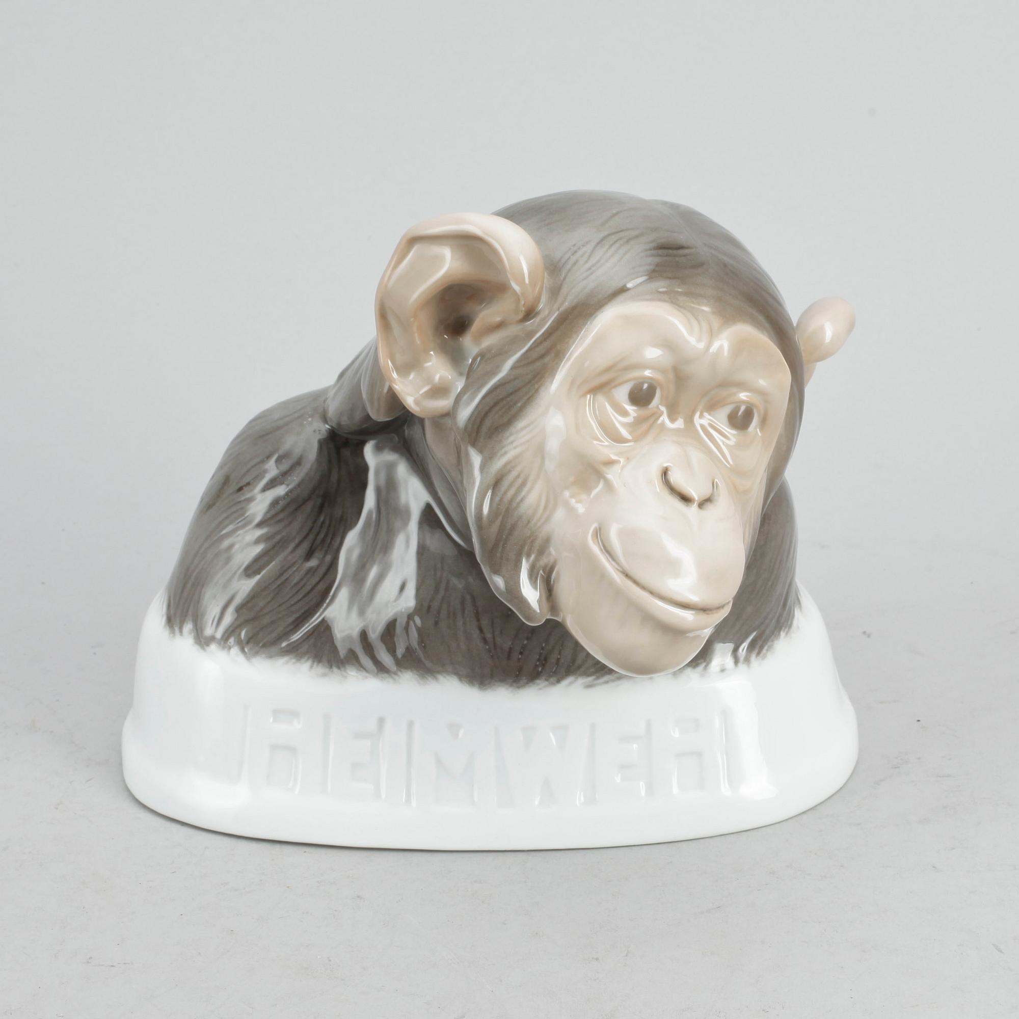 FIGURINER, 3 st, porslin, Royal Copenhagen, Rosenthal samt Dahl Jensen. Danmark och Tyskland.