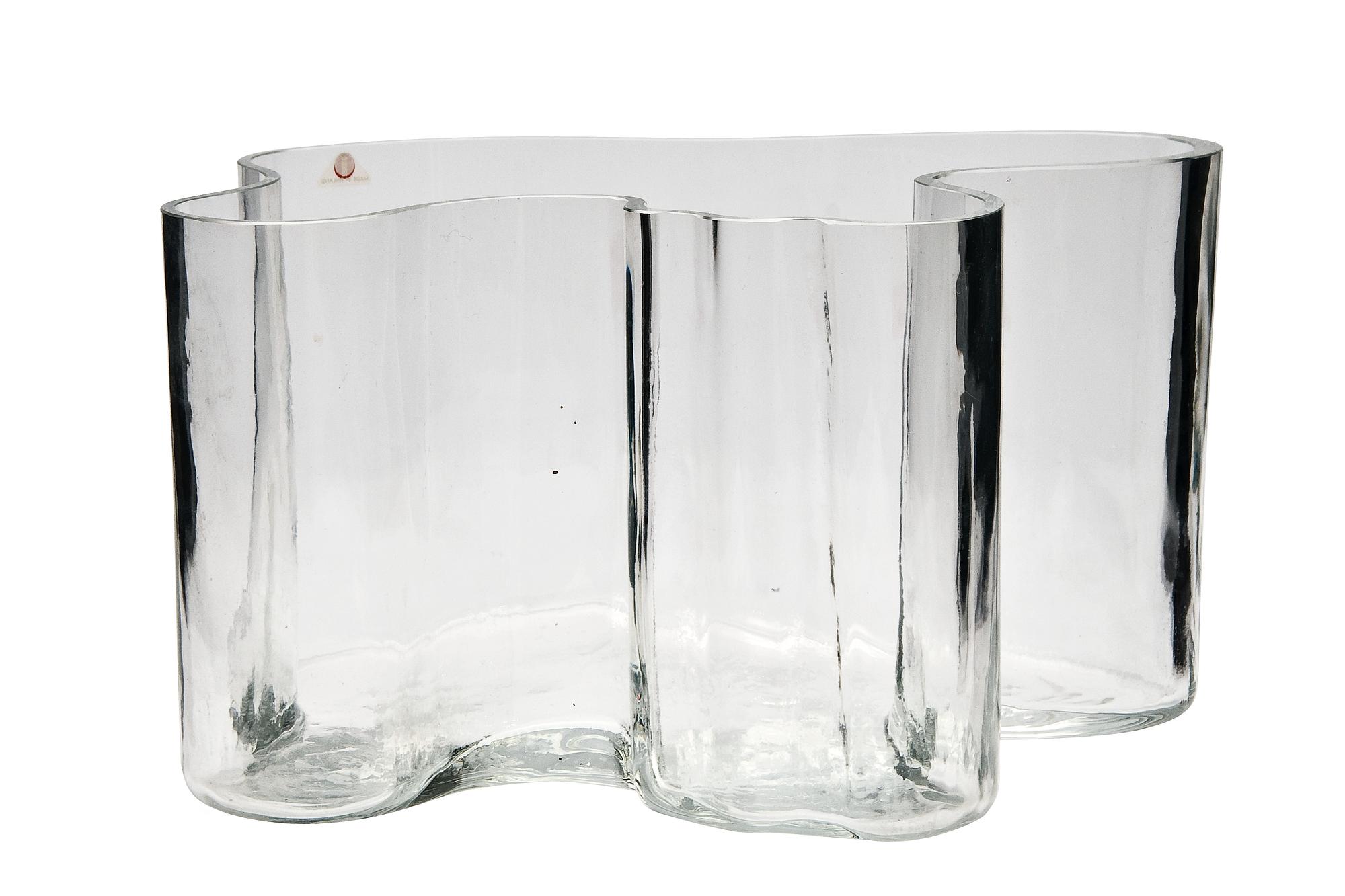 Alvar Aalto, AALTO VASE.